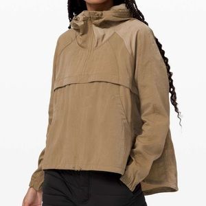 Lululemon Seek Vistas 1/2 Zip Rain Jacket